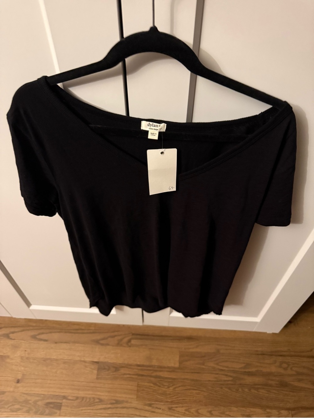 dylan Black Short Sleeve V-Neck Women's Top